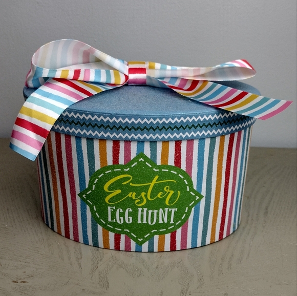 Other - Collapsible Easter Duck Containers